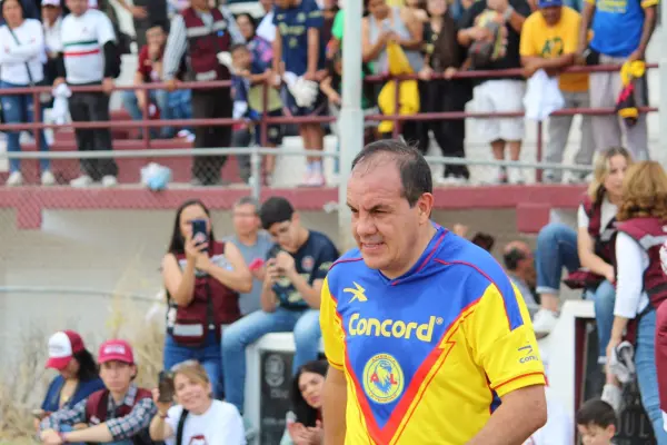 Cuauhtémoc Blanco y las leyendas del América regalan tarde de goles en Durango