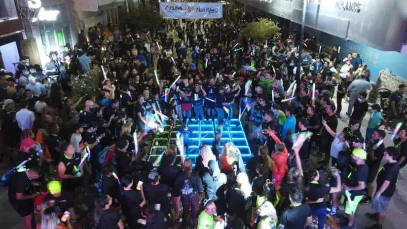 Presentación de DJ en ediciones anteriores de la Electric Run Acuña / Foto: Fernando Proa Silva