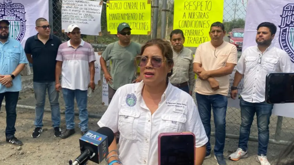 Empleados de CONAGUA protestan en Altamira por malas condiciones laborales