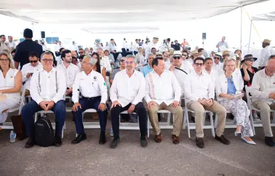 Juan Ramón de la Fuente presenta iniciativas prioritarias ante diplomáticos en el sureste de México