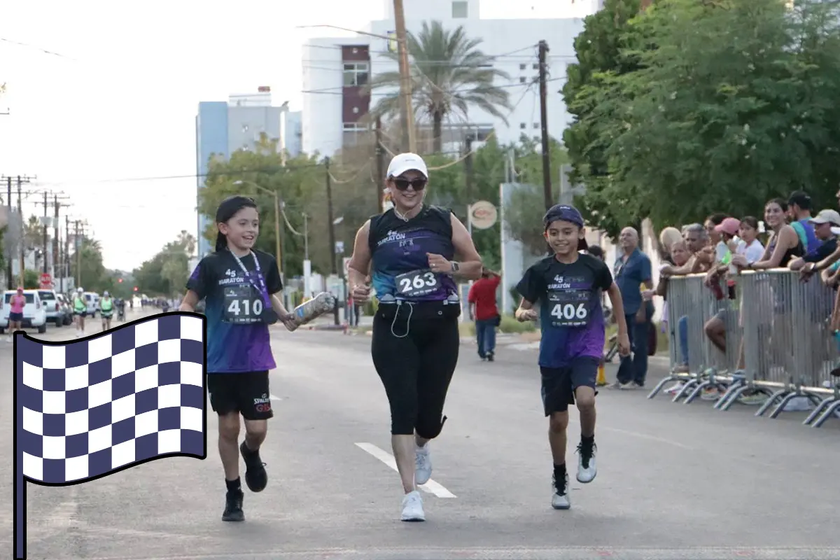 ¡Todo un éxito! El Medio Maratón Costero de La Paz. Foto: Facebook de Deporte Municipal.