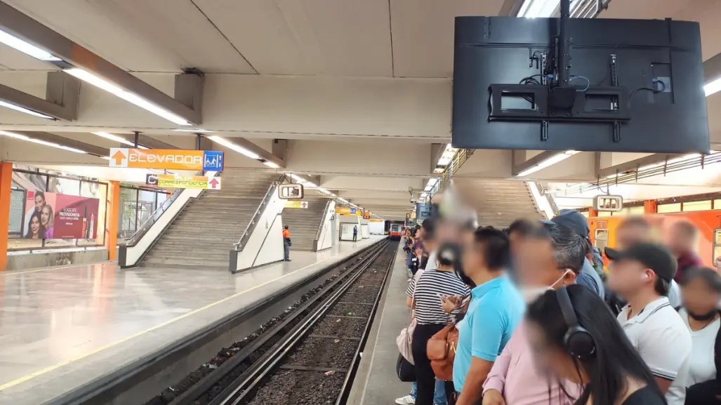 Metro de CDMX presenta retrasos de 15 minutos, hoy lunes estas son las Líneas afectadas