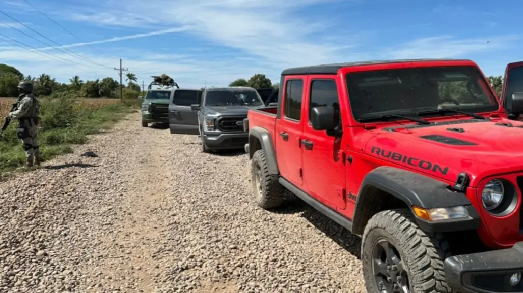 Militares se enfrentan a civiles armados en Navolato, Sinaloa