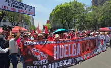 Continúan las protestas del CNTE; este lunes tomarán las casetas de CDMX