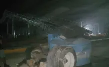 Así chocó el tráiler contra la caseta de cobro en la carretera Rumbo Nuevo
