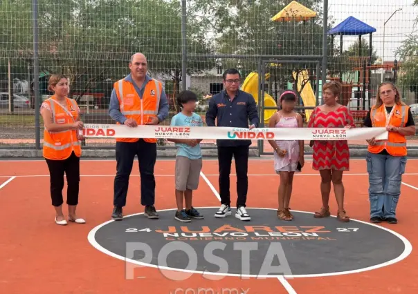 Félix Arratia rehabilita plaza pública en Juárez