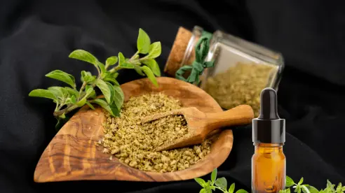 Alivia dolores de estómago con esta hierba aromática que tienes en tu cocina