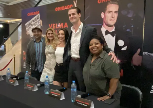 Invita elenco de Chicago a regios a su estreno