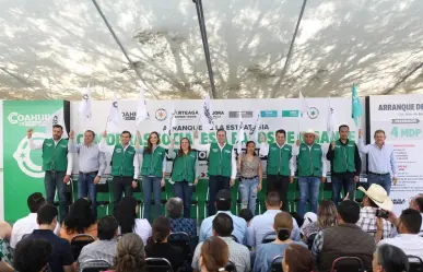 Manolo Jiménez lleva obras de drenaje y pavimento a colonias de Arteaga