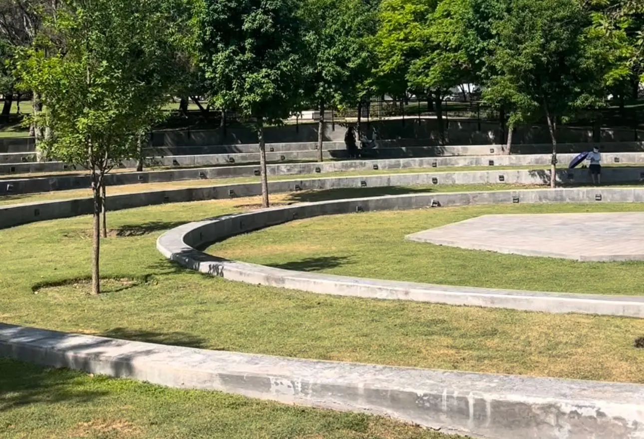 La inversión de San Pedro en parques y plazas públicas no solo transforma el entorno físico del municipio. Foto: Azael Valdés.