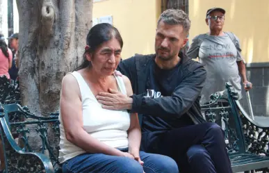 Rumano "quitadolores" se vuelve sensación en Puebla; hacen fila para ser curados