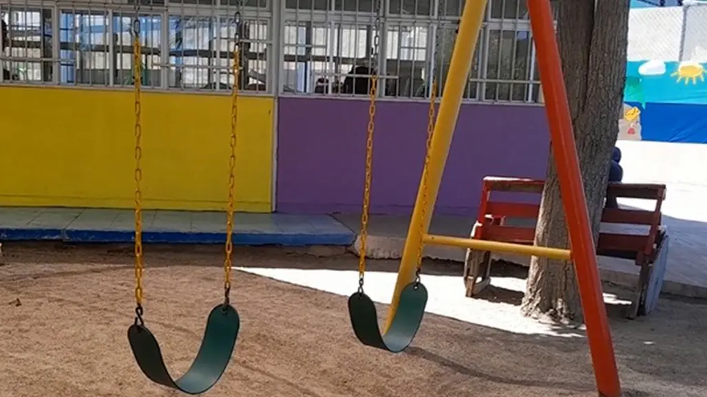 Padres de familia buscan diálogo y proponen clases de verano ante paro magisterial