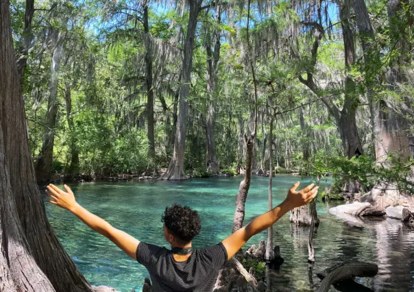 Con un buen chapuzón en este río de aguas cristalinas a una hora de Victoria se te reinicia la vida