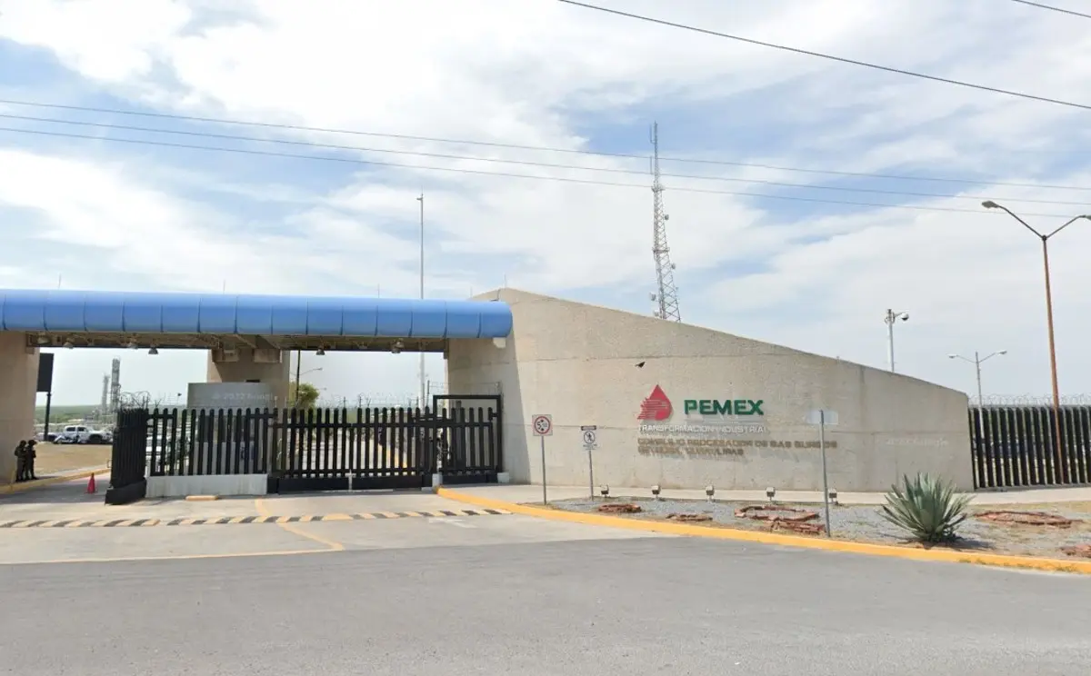 Aunque hay incertidumbre sobre cuántos tamaulipecos serán afectados, la medida genera preocupación en regiones con fuerte presencia de la empresa como Ciudad Madero y Reynosa. Foto: PEMEX