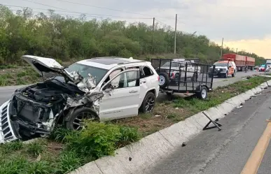 Volcadura en la Hualahuises-Montemorelos deja un muerto y 4 lesionados