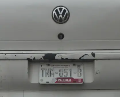 Canje de placas en Puebla: ¿El reemplacamiento por desgaste es obligatorio?