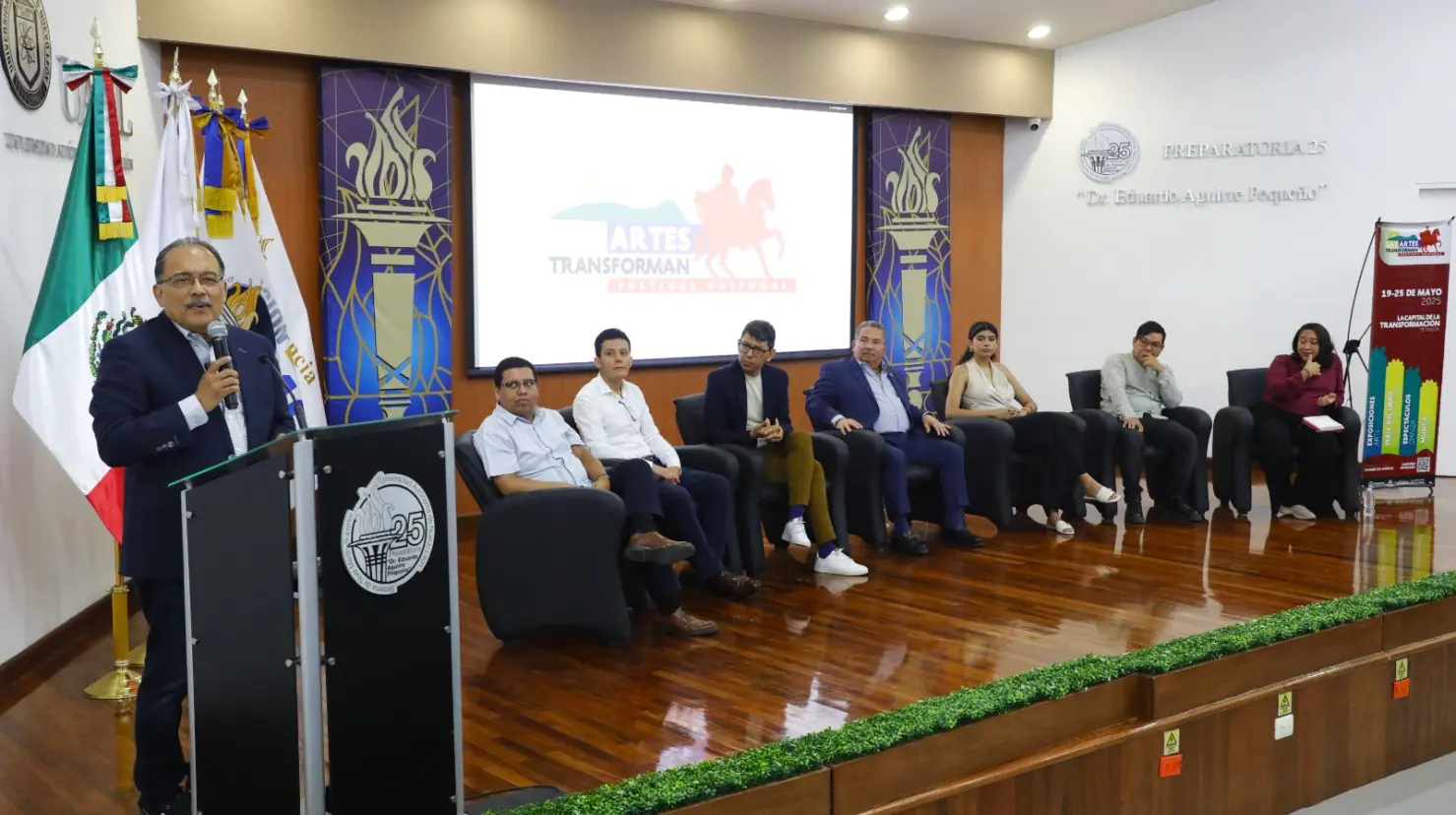Mijes reiteró que es fundamental rescatar la historia regional. Foto: Gobierno de Escobedo.