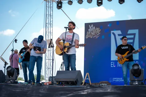 Esta es la cartelera de la Feria de Piedras Negras