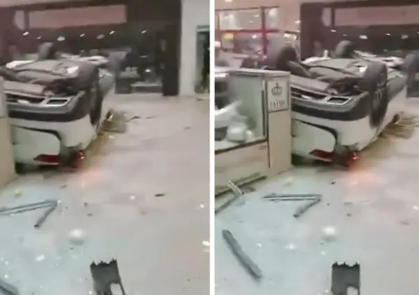 Cae auto desde el tercer piso del estacionamiento de Plaza Lilas en CDMX 