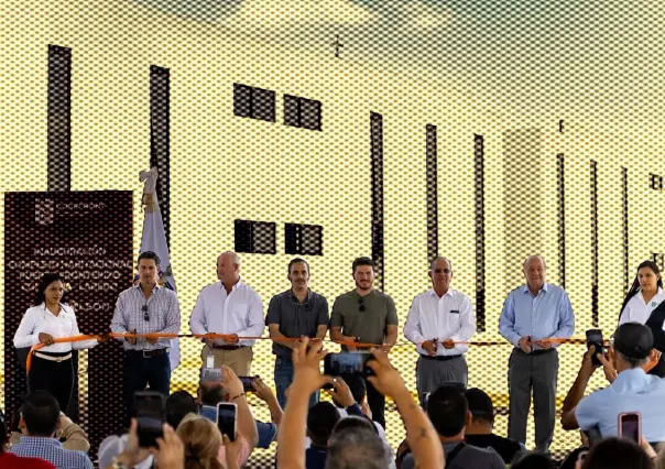 Samuel García inaugura complejo habitacional en la Aduana Colombia para empleados del puerto fronterizo