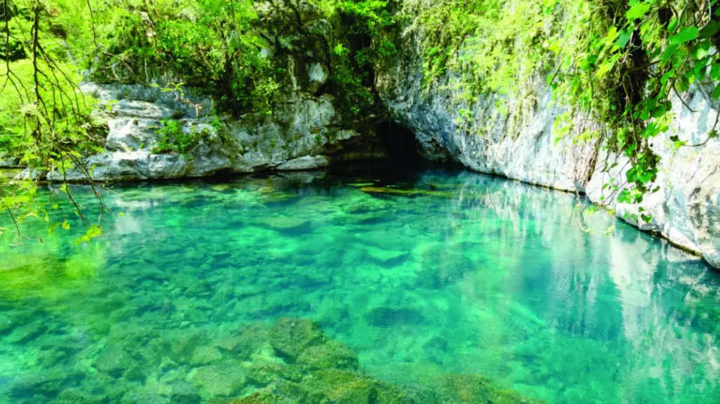 Una de las cuevas inundadas más grande del mundo se encuentra en Tamaulipas