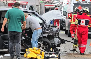 Supercarretera Durango - Mazatlán: 8 lesionados al chocar de frente en Libramiento Norte