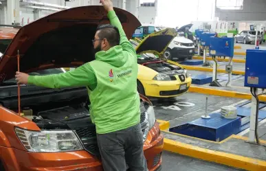 Últimos días para verificación vehicular en Edomex: engomado verde vence este día de mayo