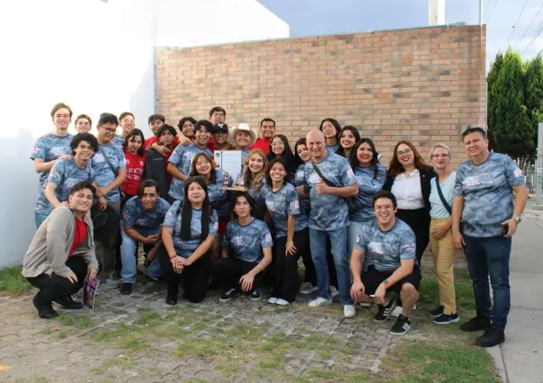 Reconocen a la Rondalla FACPYA por su triunfo en concurso nacional en Puebla