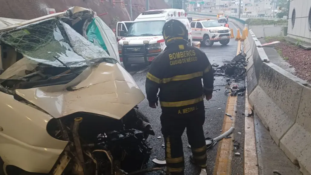 Accidente en Supervía de CDMX deja tres muertos