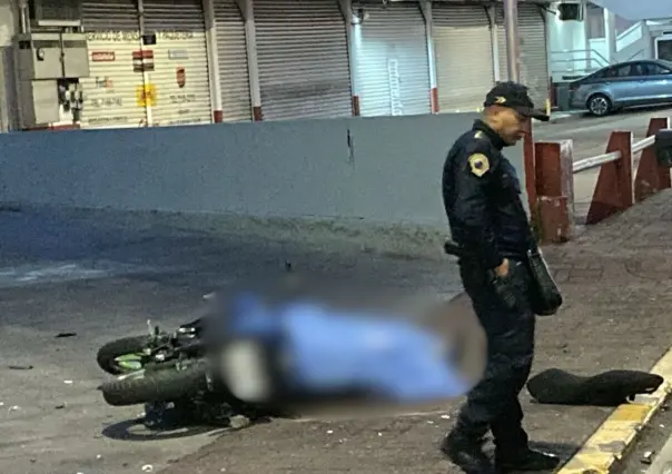 Muere motociclista al derrapar en Xochimilco, CDMX