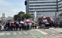 CNTE bloquea instituciones bancarias y oficinas del ISSSTE en CDMX