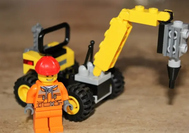 De Dinamarca a Nuevo León, el impacto laboral de LEGO que pocos imaginaban