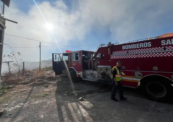 Incendio en Lomas de Zapalinamé, bomberos ya atienden la emergencia en Saltillo 