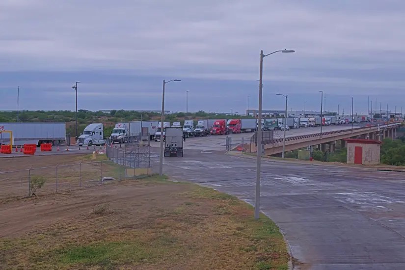 Demora de hasta 1 hora para los comerciales en el puente Colombia | Foto: cámaras