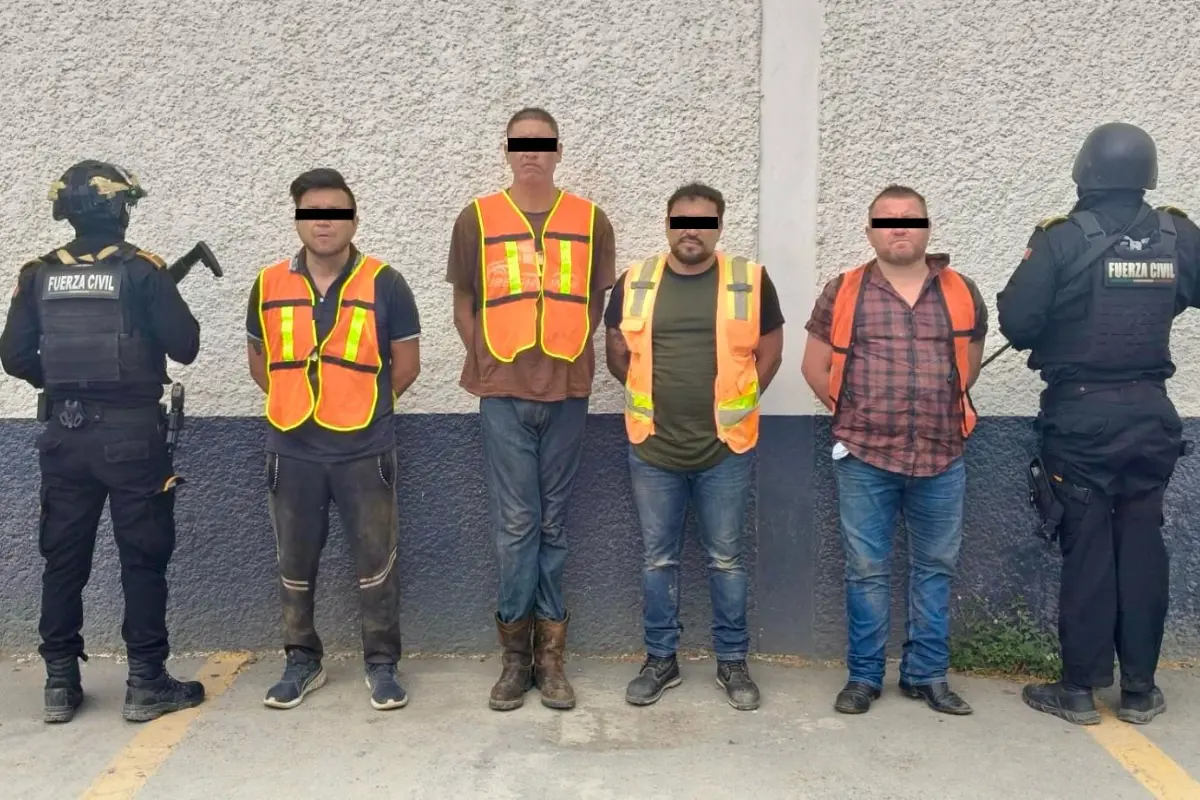 Los delincuentes fueron detenidos por elementos de Fuerza Civil en Apodaca/Foto: Fuerza Civil