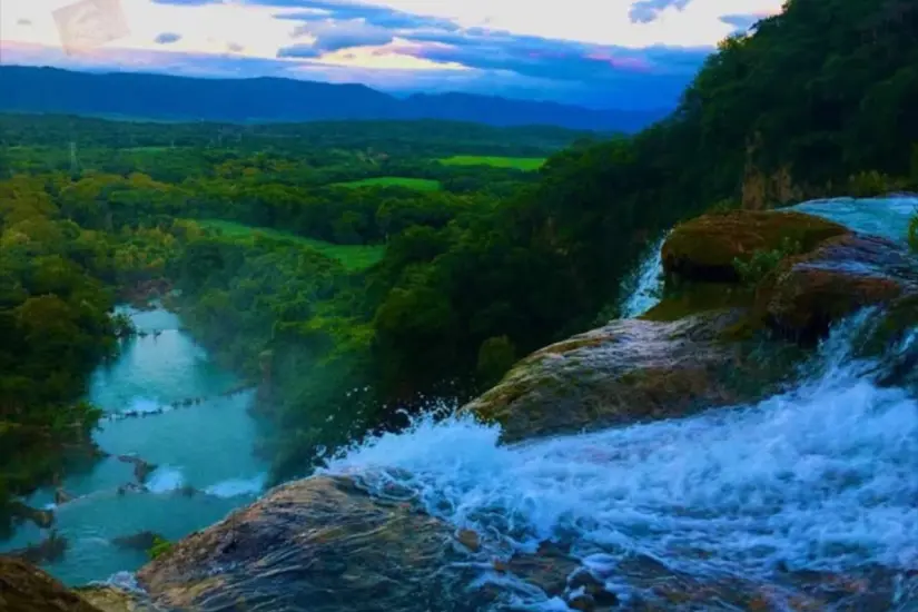 Mirador de la Cascada El Salto, Naranjo, San Luis Potosí | Foto: FB