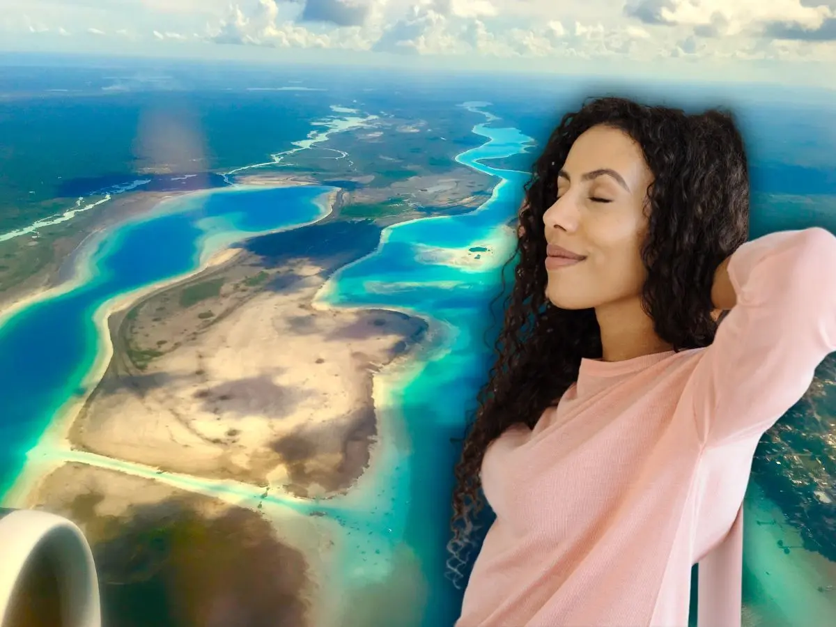 La “Laguna de los Siete Colores” es uno de los puntos de Bacalar más visitados por su belleza y porque ofrece un momento de relajación para combatir el estrés.- Fuente Canva
