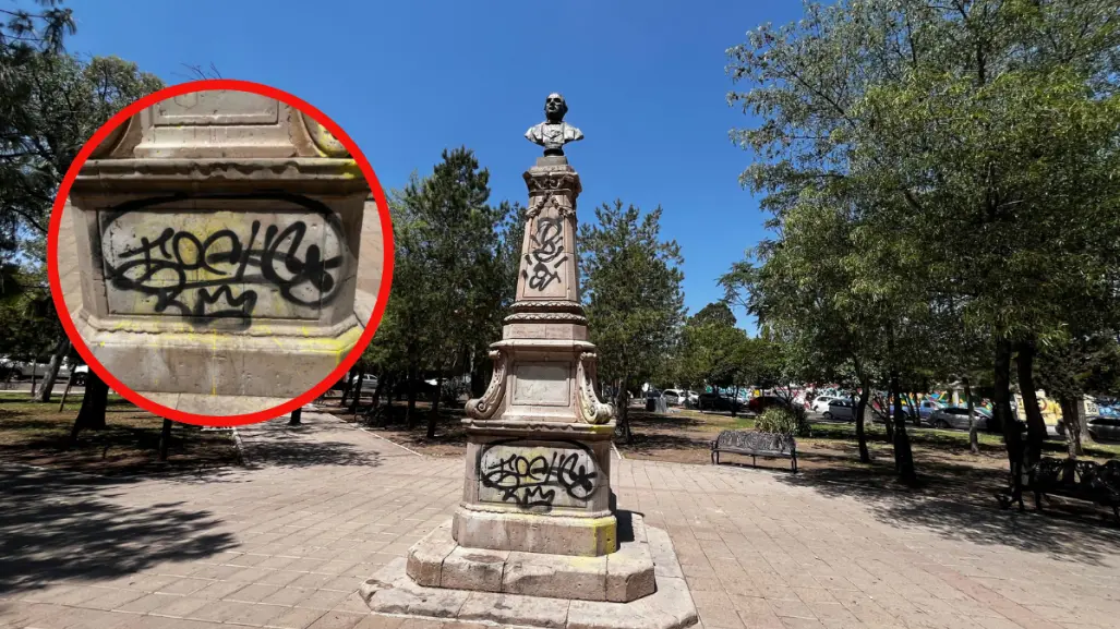 Vandalizan monumento a Benito Juárez en Barrio de Analco