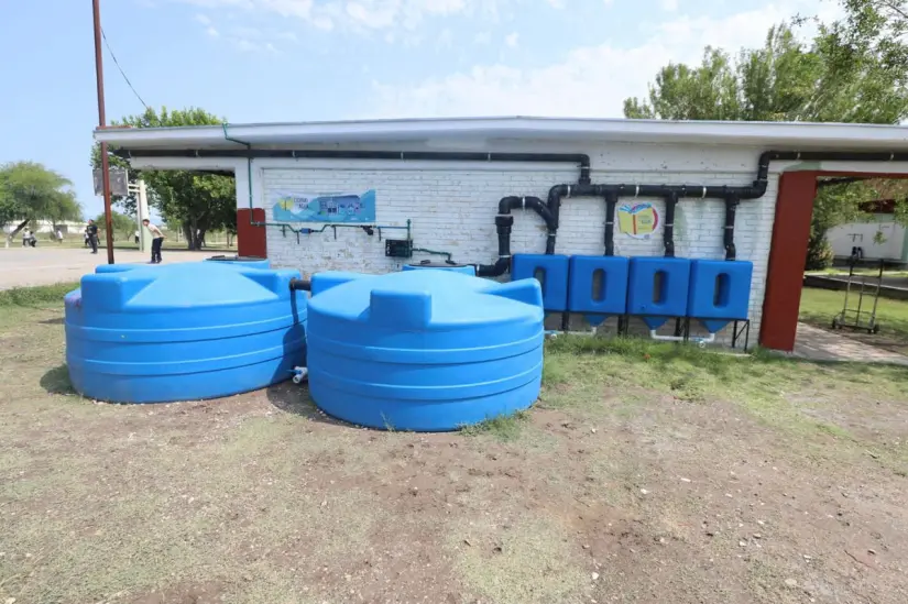 Sistema de captación de agua pluvial implementado en escuela de Múzquiz / Foto: Gobierno de Coahuila