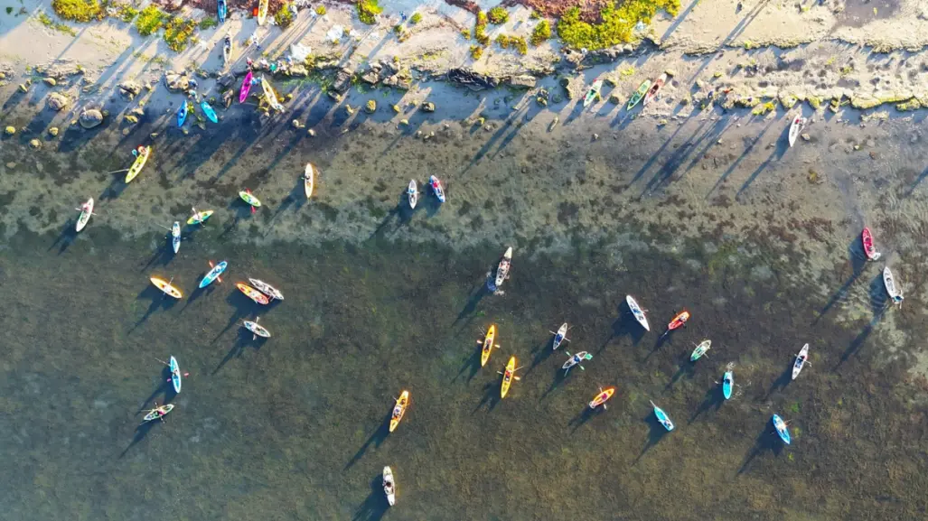 3 lugares de Baja California Sur para hacer kayak y remar entre paisajes espectaculares