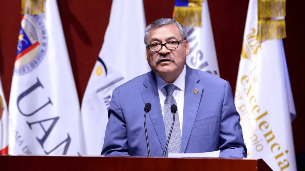 Medios públicos de México se reúnen en la UANL