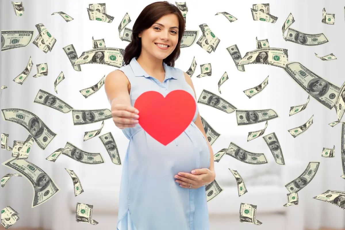 Mujeres embarazadas recibirán más de mil pesos, Foto: Canva