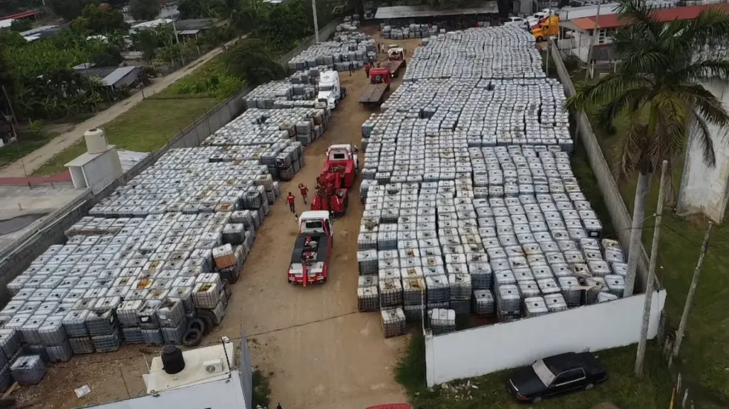 Aseguran 3 millones de litros de huachicol en Villahermosa, Tabasco