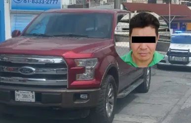 Detienen a un hombre con camioneta robada en Monterrey
