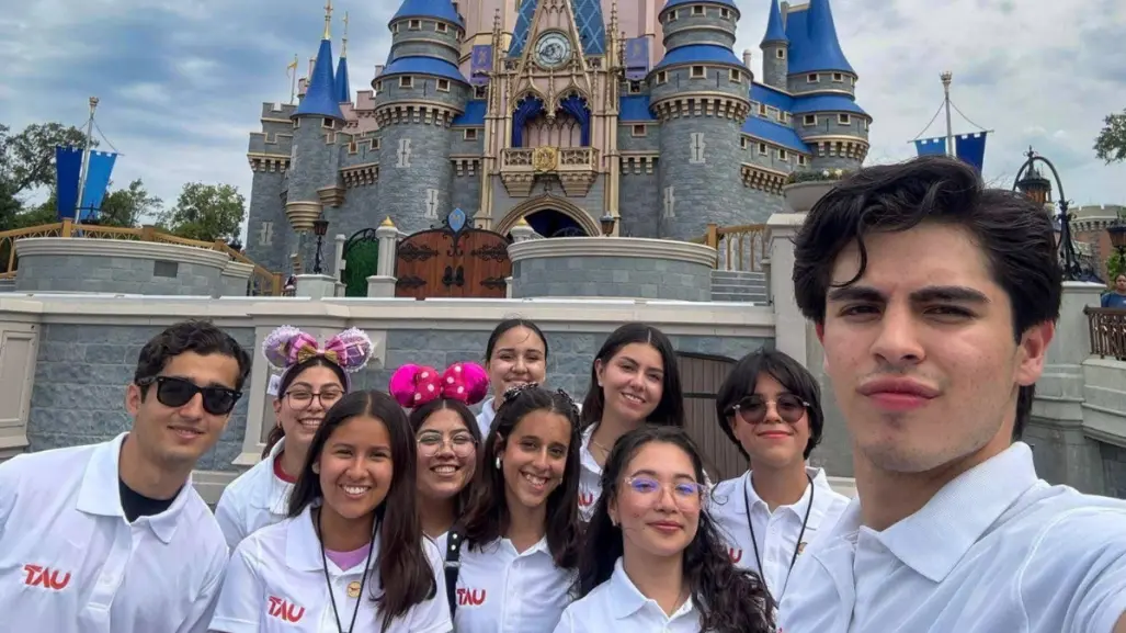 Estudiantes de la UAT se van a Walt Disney gratis, ¿a qué van?