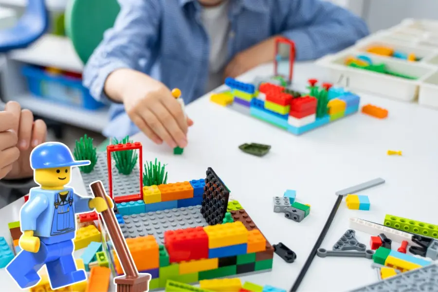 Conoce al talento detrás de LEGO en Nuevo León
