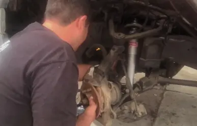 Jóvenes emprendedores apuestan por el autoempleo e inauguran taller mecánico en La Paz