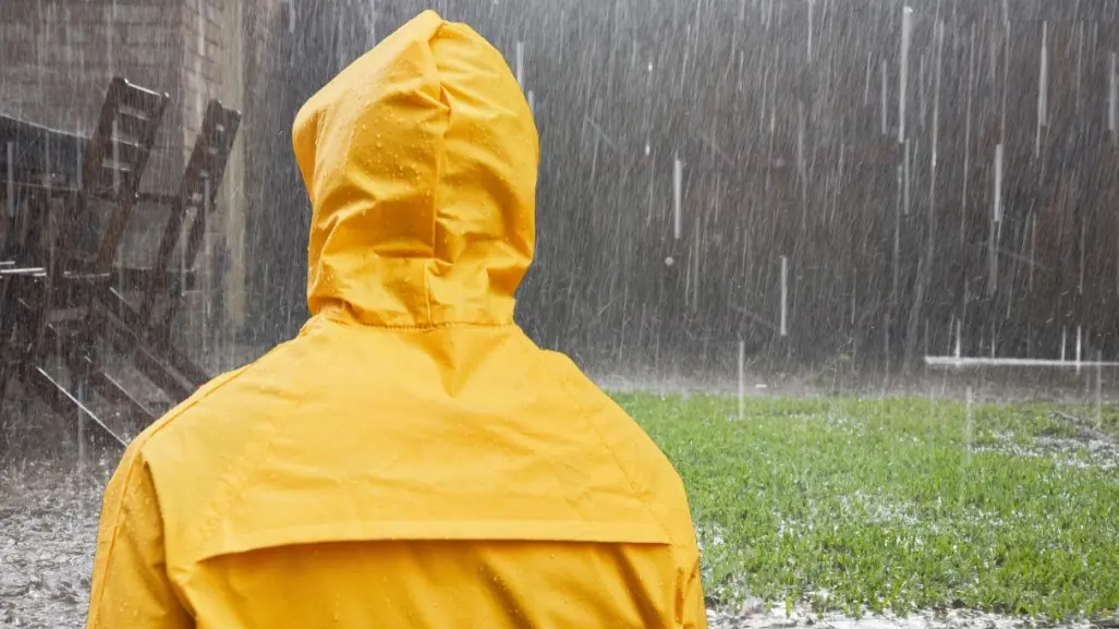 Lluvia intensa sorprende a Lampazos y alerta a todo Nuevo León