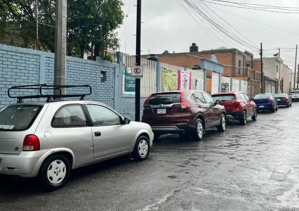 Lluvias intensas azotan Saltillo: autoridades llaman a extremar precauciones