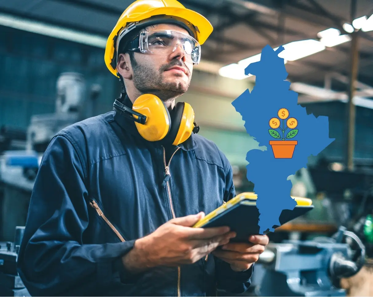 La adaptación a fenómenos globales como el nearshoring han sido clave para que Nuevo León se consolide como un referente industrial. Foto: Canva.